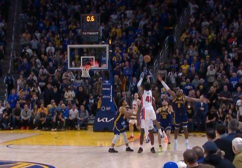 开云app-勇士输了他没输！汤普森高负荷运转驱动无库勇士